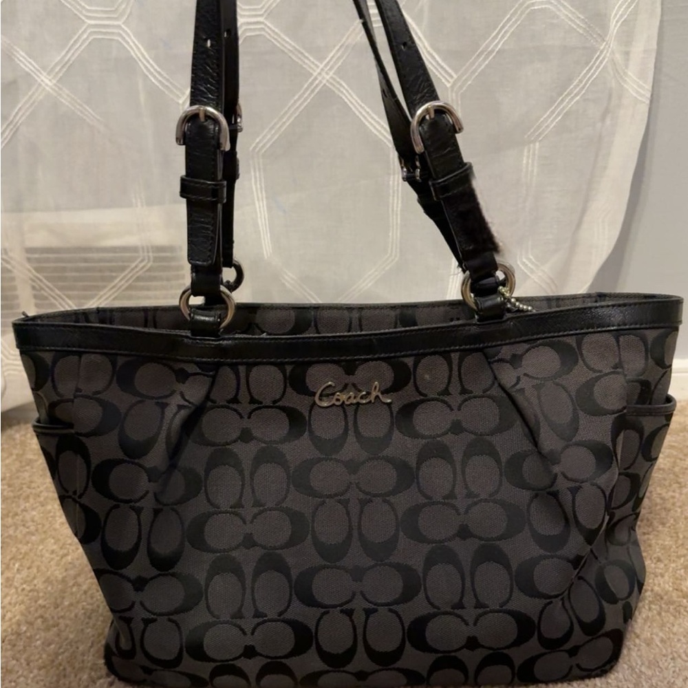 Coach Black and Gray Signature Shoulder Bag